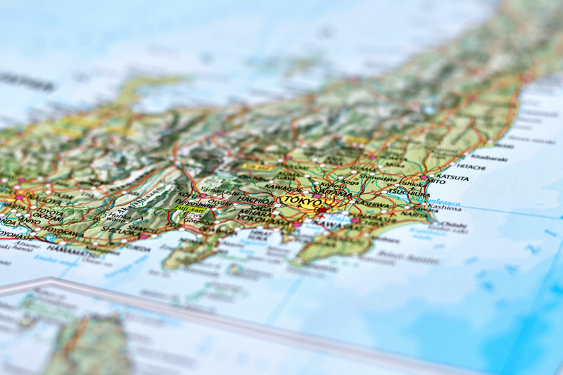 日本地図、東京が中心に描かれている